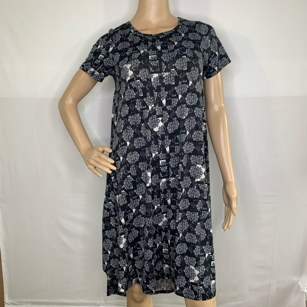 Lularoe Highlow Gray Designed Dress xxs